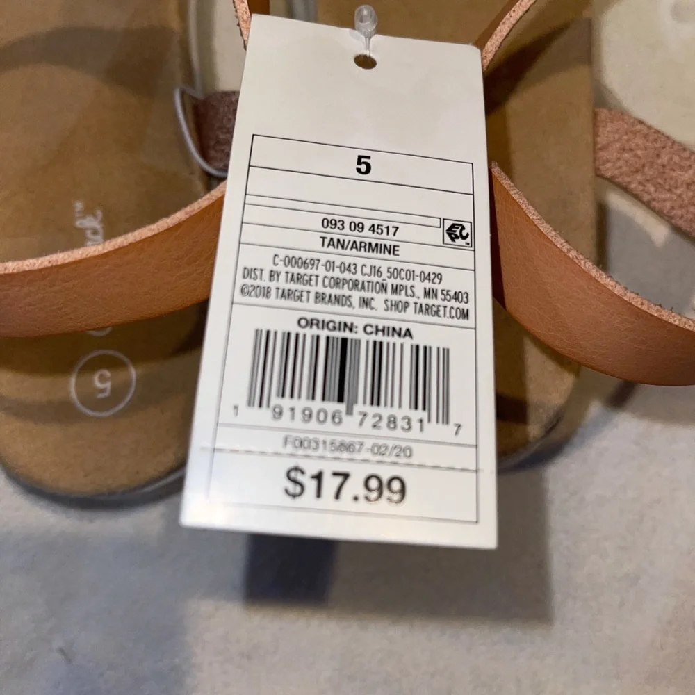 🌹Girls dressy Sandal mustard/camel/yellow kids‎ size 5